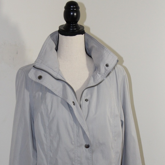 Mossimo Supply CO, Water Resistant gray jacket Zip- button down Light weight - Picture 4 of 8